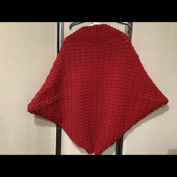 Crocheted cocoon sweater.                     100% acrylic, 100% handmade - Picture 14 of 16
